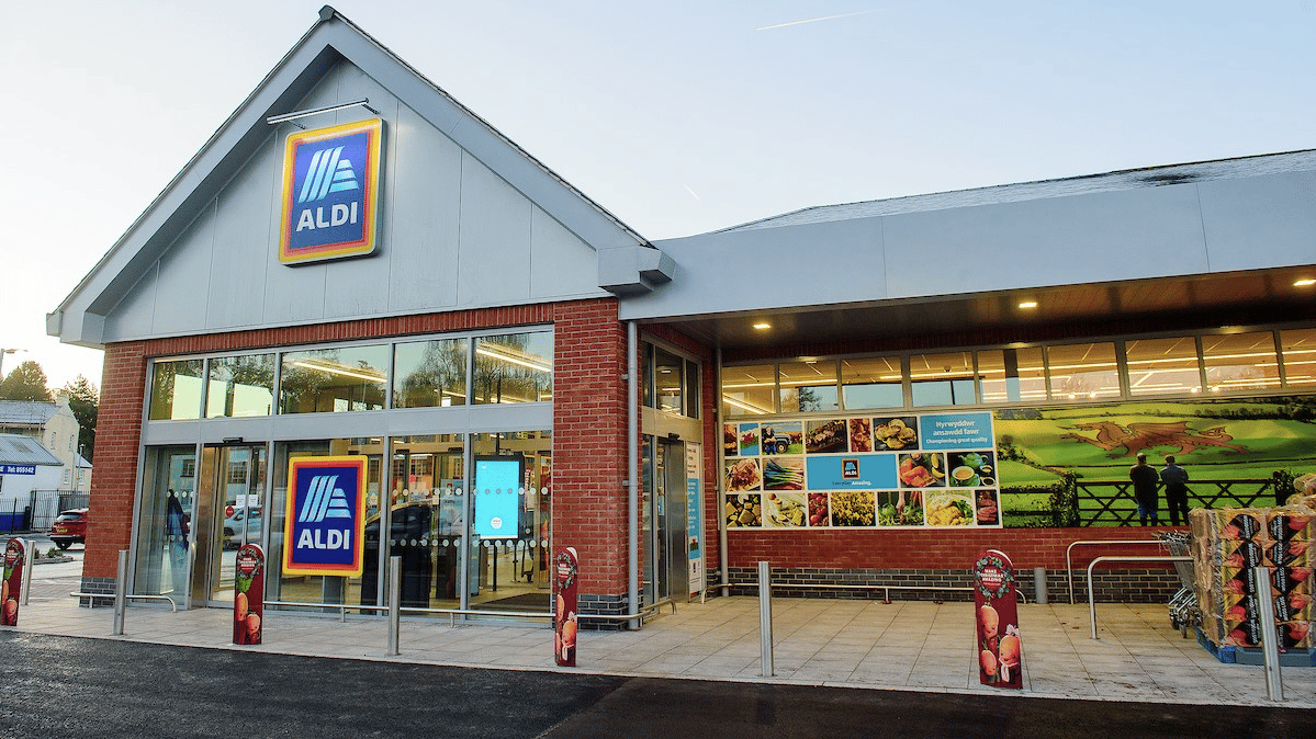 Abergavenny's Aldi is back!